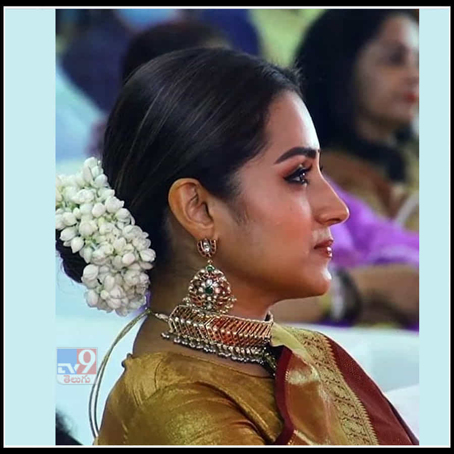 Trisha: కలువకళ్ల సుందరి త్రిష చీరకట్టు అందాలకి ఫ్యాన్స్ ఫిదా