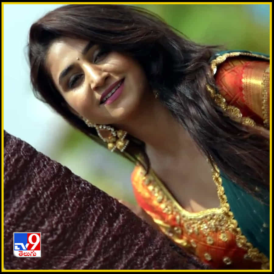 Varshini Sounderajan New Photos. Credit by:Varshini Sounderajan/Instagram