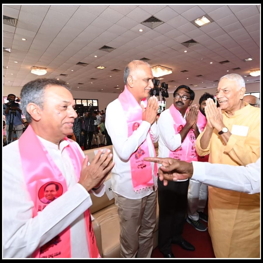 Yashwant Sinha Hyderabad Tour: హైదరాబాద్ లో  యశ్వంత్ సిన్హాకు ఘనస్వాగతం పలికిన  సీఎం కేసీఆర్.. భారీ ర్యాలీ ఫొటోస్..