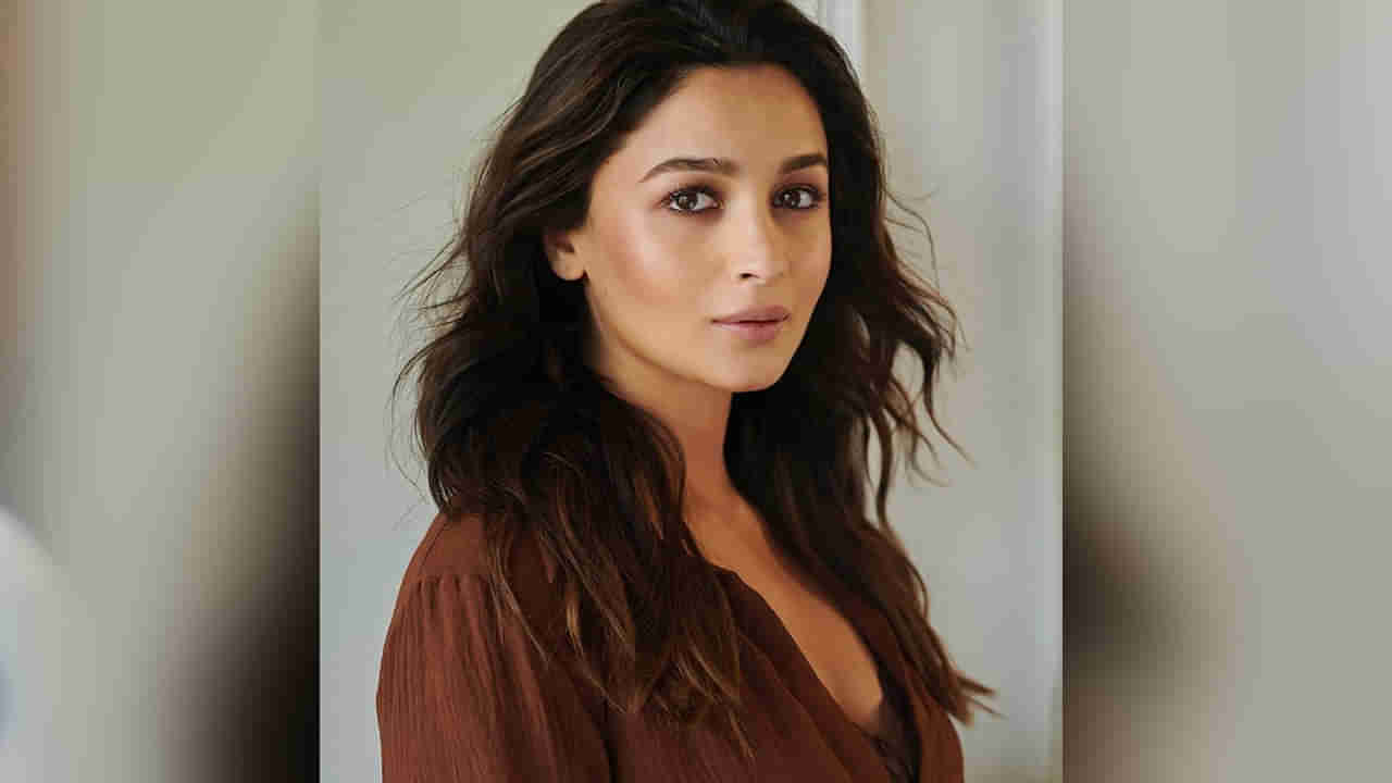 Alia Bhatt: ఇన్‏స్టాలో ఒక్క పోస్ట్ చేస్తే అలియా ఎంత తీసుకుంటుందో తెలిస్తే షాకవ్వాల్సిందే..