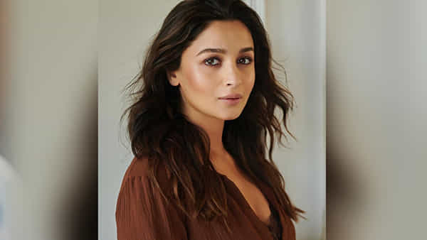 Alia Bhatt: ఇన్స్టాలో ఒక్క పోస్ట్ చేస్తే అలియా ఎంత తీసుకుంటుందో తెలిస్తే షాకవ్వాల్సిందే..