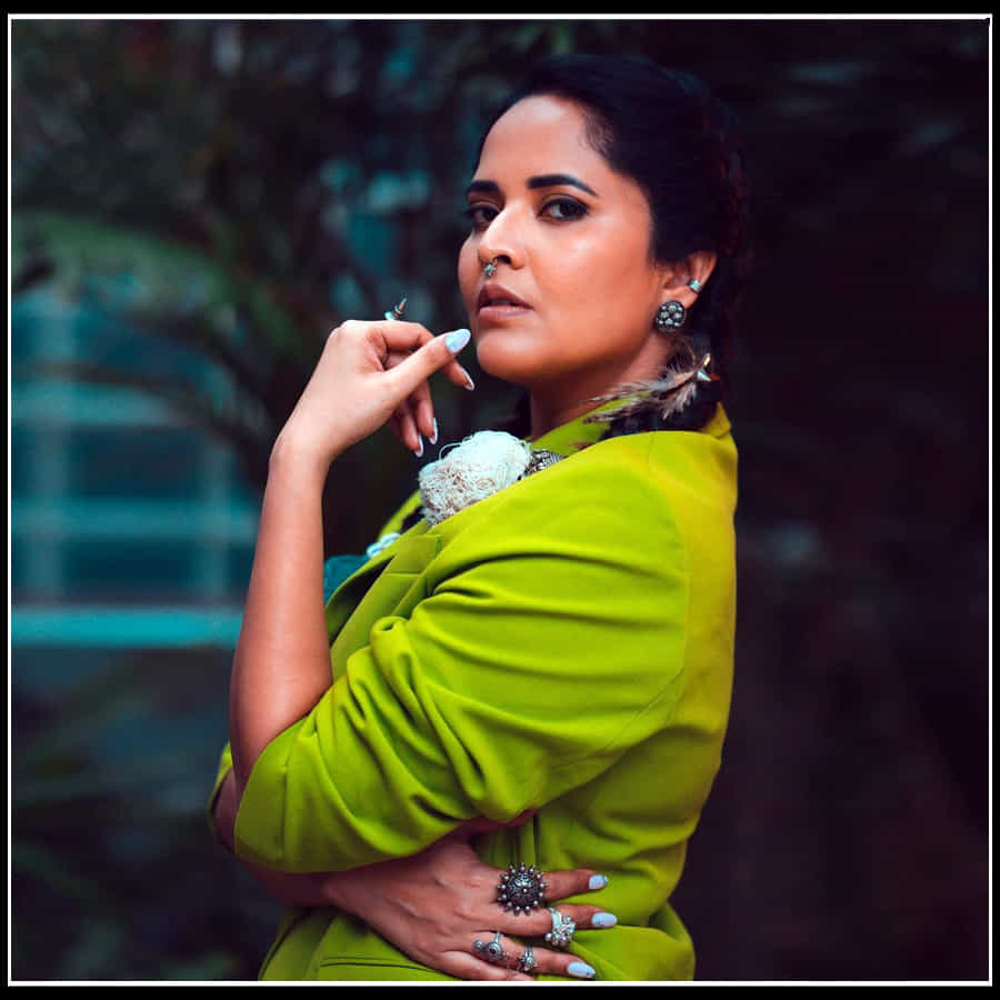 Anasuya Bharadwaj: కొత్తావతారంలో ఎట్రాక్ట్ చేస్తున్న అనసూయ.. వావ్ అనిపిస్తున్న ఫొటోస్..