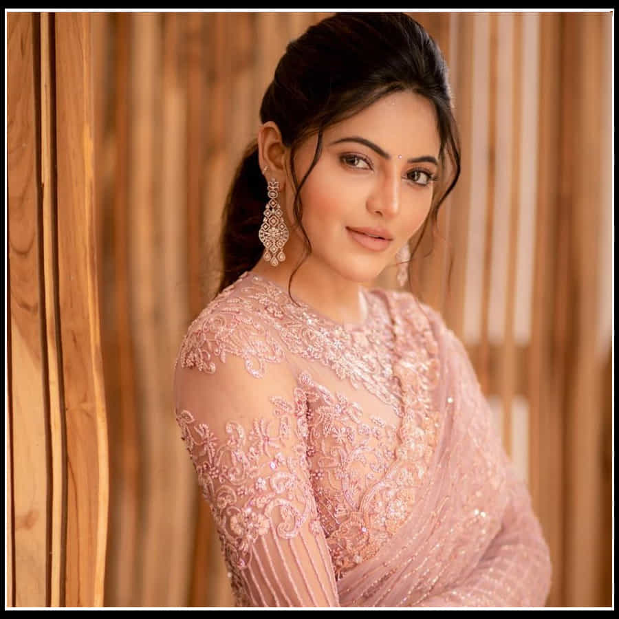 Athulya Ravi: అందాలతో  కాటువేస్తున్న స్వప్న సుందరి 'అతుల్య రవి'..