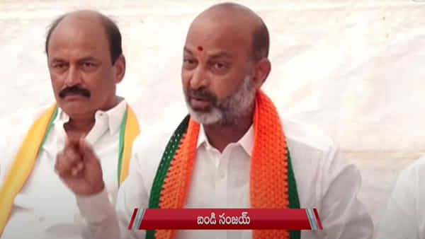 Bandi Sanjay: ‘చెప్పులు’ ఇవ్వడంపై మంత్రి కేటీఆర్ ట్వీట్.. బండి సంజయ్ రియాక్షన్ ఇదే..