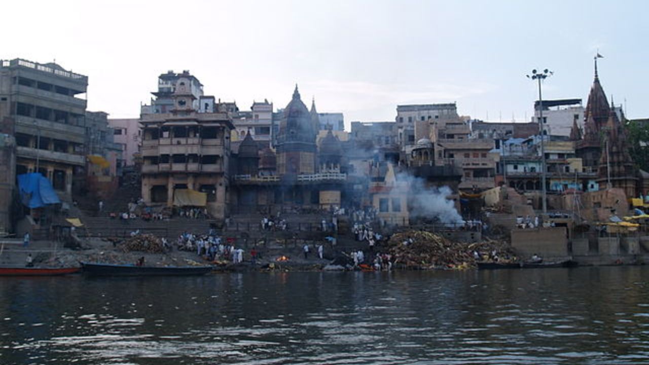 Bhagirathi River: నాడు ఆత్మలను శుద్ధి చేసే నదిగా పేరు.. నేడు నలుపు రంగుగా మారి, కలవరపెడుతోన్న భాగ్‌మతి..