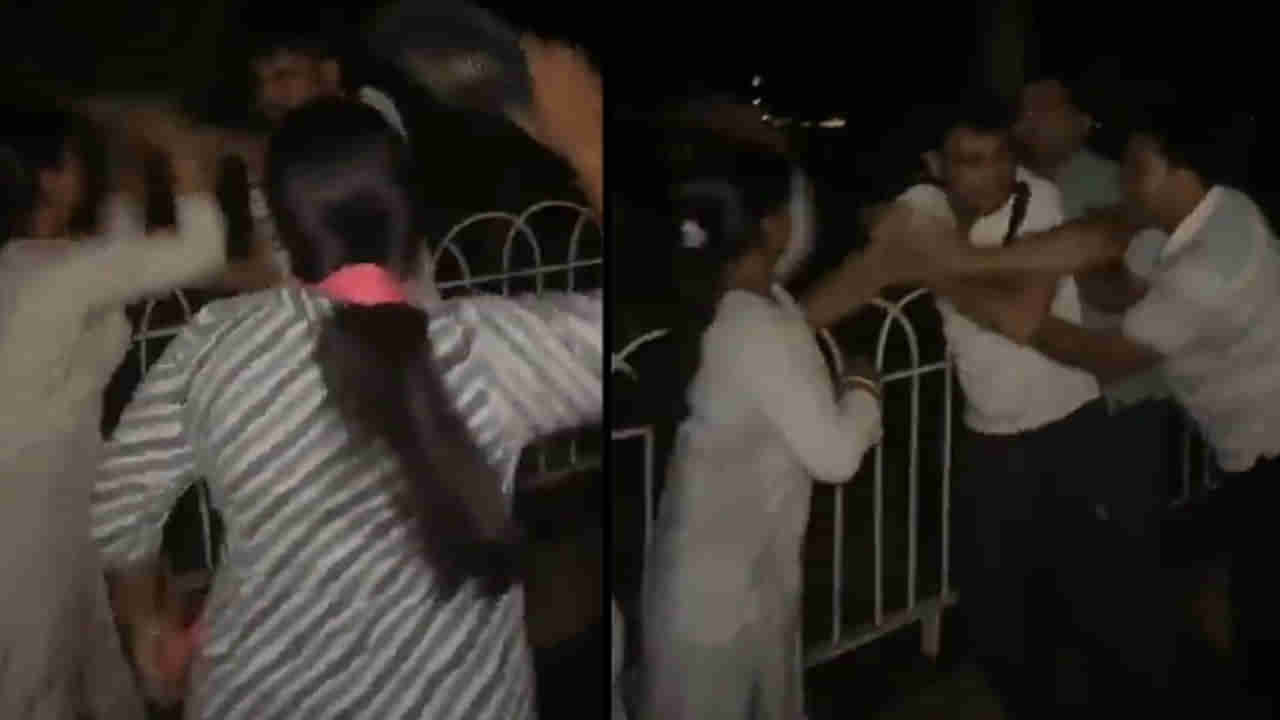 BJP Leader Caught With Girl: అమ్మాయితో అడ్డంగా బుక్కైన బీజేపీ నేత.. రోడ్డుపైనే ఉతికారేశారు!