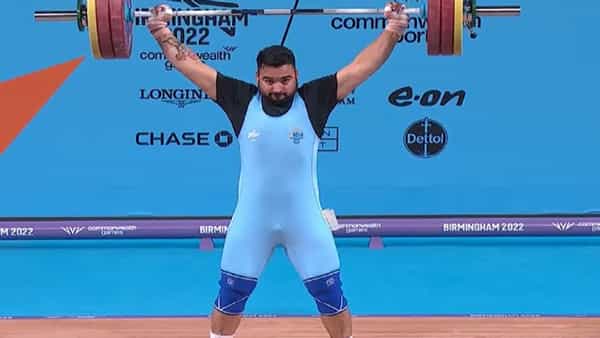 CWG 2022: వెయిట్ లిఫ్టింగ్లో తిరుగులేని భారత్.. ఖాతాలో మరో పతకం.. కాంస్యంతో ఆకట్టుకున్న లవ్ప్రీత్ సింగ్..