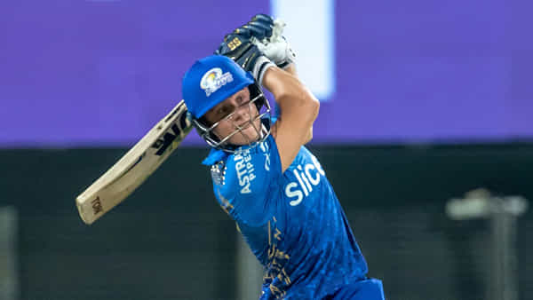 Cricket:11 బంతుల్లోనే 34 రన్స్.. వరుసగా 4 సిక్స్లు.. 19 ఏళ్ల ముంబై ఇండియన్స్ క్రికెటర్ సంచలనం