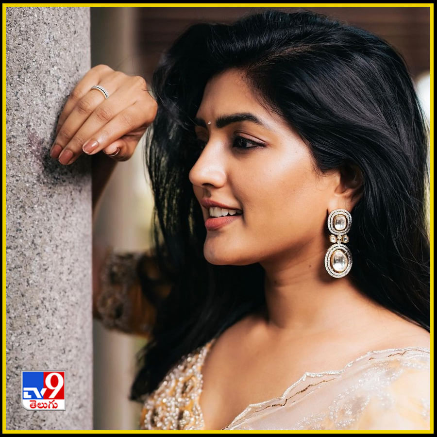 Eesha Rebba New Photos. Credit by:Eesha Rebba/Instagram