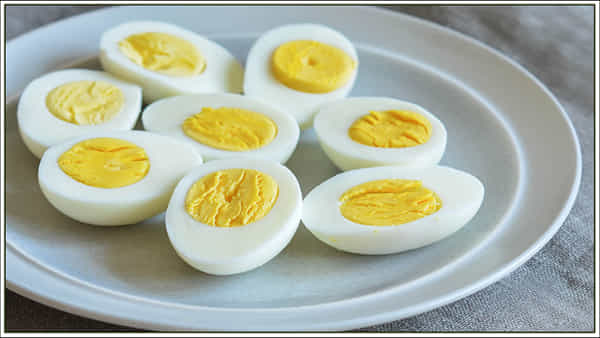 Eggs Side Effects: ఎక్కువుగా గుడ్లు తింటున్నారా.. మీకు ప్రమాదం పొంచి ఉన్నట్లే.. ఈజాగ్రత్తలు తీసుకోండి..