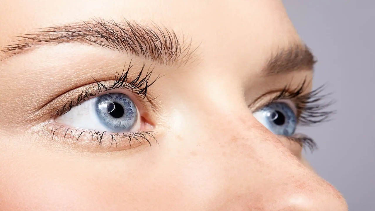 Eye Care Tips: మీ కంటి చూపును మెరుగు పర్చుకోవాలంటే అద్భుతమైన చిట్కాలు.. !