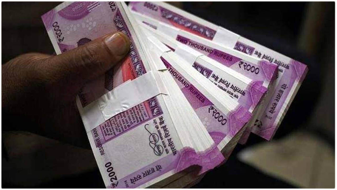 Fake Currency Notes: పెరిగిన రూ.2000 నకిలీ నోట్ల సంఖ్య.. పార్లమెంట్‌లో వివరాలు వెల్లడించిన మంత్రి