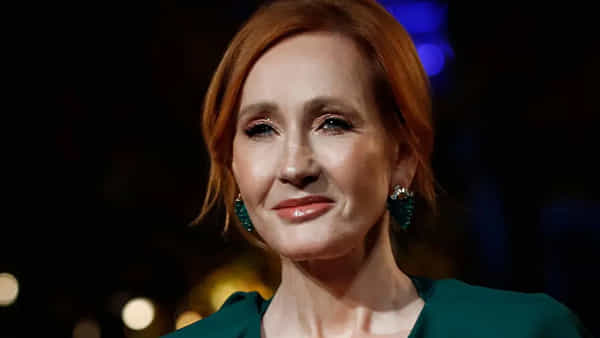 JK Rowling Death Threat: హ్యారీపోటర్ నవలా రచయిత్రి జేకే రౌలింగ్కు బెదిరింపులు!.. రష్దీ తరువాత నువ్వే అంటూ..