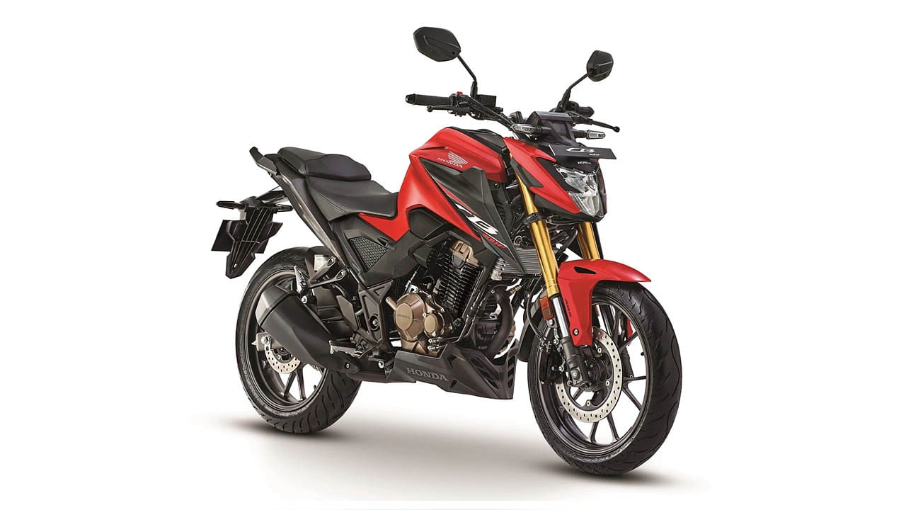 Honda CB300F: వాయిస్ కంట్రోల్‌తో హోండా నుంచి సరికొత్త బైక్‌ విడుదల.. ధర.. ఫీచర్స్‌ వివరాలు..!