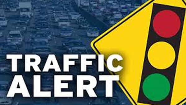 Hyderabad Traffic: హైదరాబాద్ వాహనదారులకు ట్రాఫిక్ అలర్ట్.. ఆ ఐటీ కారిడార్లోని ఆ రూట్లలో వెళ్లొద్దు.