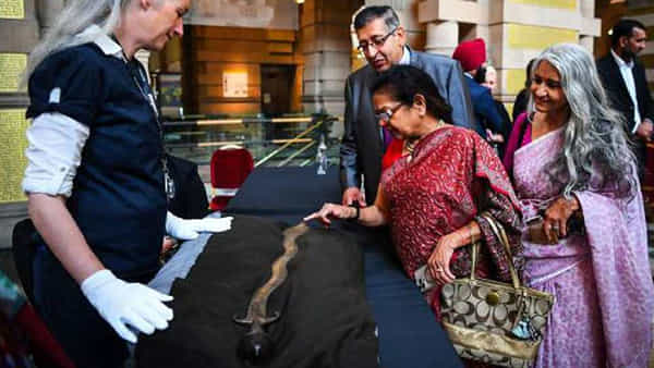 Indian Cultural Artefacts: బ్రిటిష్ పాలనలో కొల్లగొట్టిన వెలకట్టలేని అద్భుత కళా సంపద.. భారత్కు తిరిగిచ్చిన బ్రిటన్