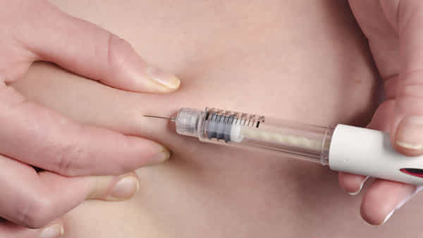 Diabetic Patients: పెరుగుతున్న ఇన్సులిన్ తీసుకునే షుగర్ పేషేంట్స్ సంఖ్య.. ధరను అదుపు చేయాలంటున్న బాధితులు