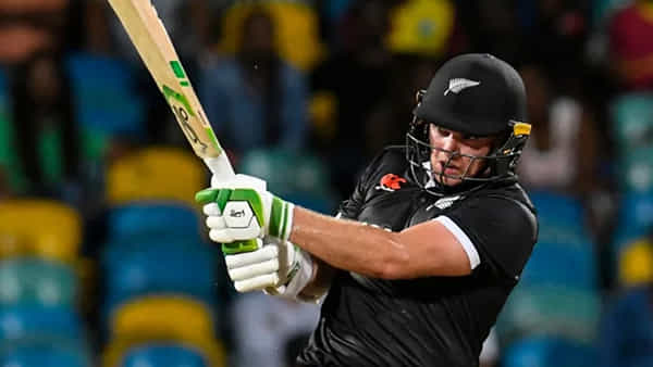 Cricket: ధోని స్టైల్లో ఫినిషింగ్ షాట్.. 300 స్ట్రైక్రేట్తో బౌలర్లపై వీరవిహారం.. ఊరమాస్ ఇన్నింగ్స్!