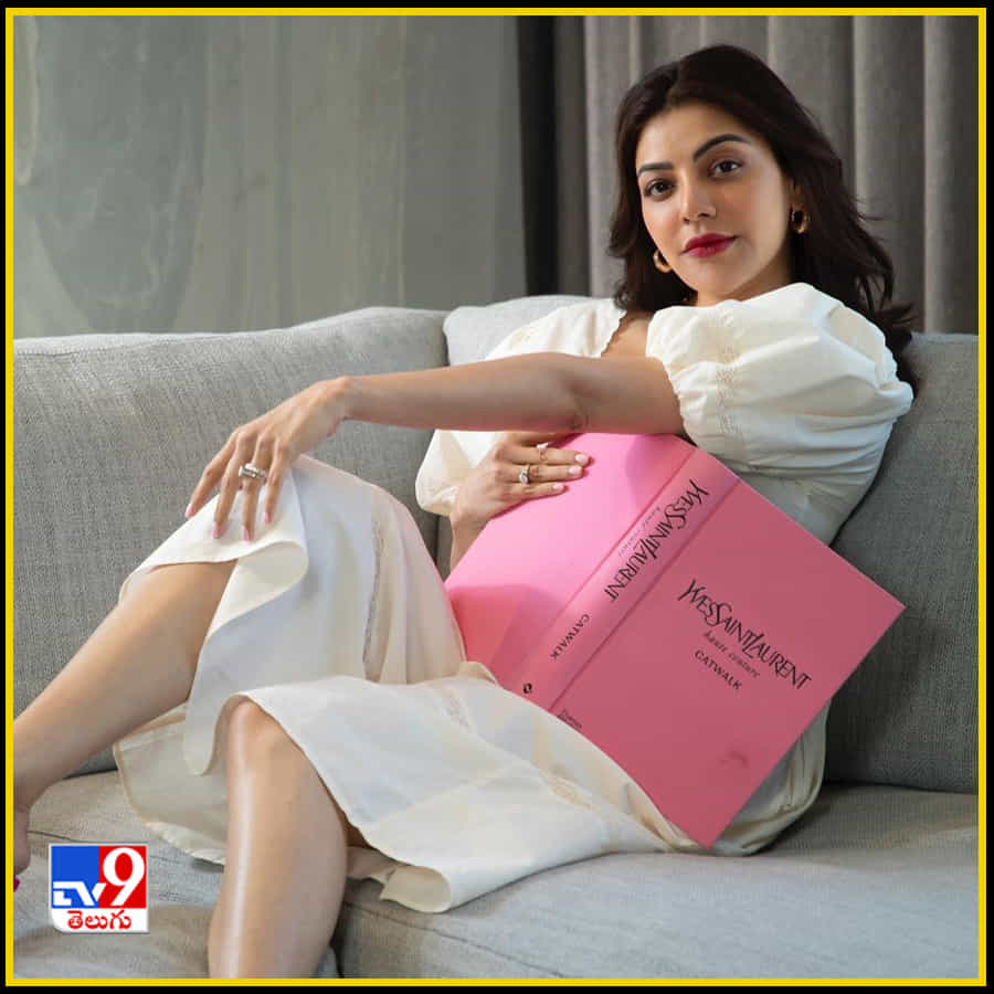 తాజాగా కాజల్‌ ఓ డిఫరెంట్‌ మూవీకి సైన్ చేశారన్న టాక్ రావటంతో.. కాజల్‌ అప్‌ కమింటగ్ సినిమాల మీద చర్చ మొదలైంది.గ్లామర్‌ ప్లస్ టాలెంట్‌తో దశాబ్దానికి పైగా సిల్వర్‌ స్క్రీన్‌ను రూల్‌ చేసిన సీనియర్ హీరోయిన్‌ కాజల్‌ అగర్వాల్‌. 