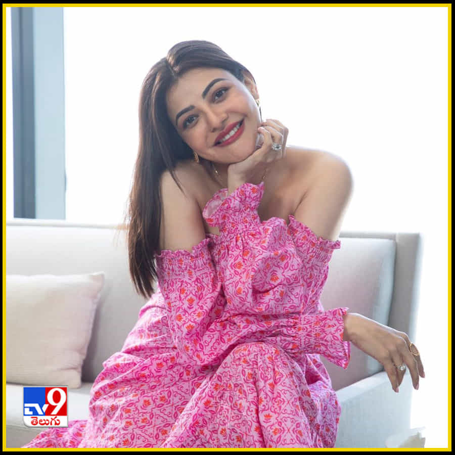 త్వరలో ఈ చందమామ సిల్వర్‌ స్క్రీన్ రీ ఎంట్రీకి రెడీ అవుతున్నారు. లాంగ్ డిలెయిడ్‌ మూవీ ఇండియన్‌ 2 త్వరలోనే రీ స్టార్ట్ కాబోతోంది. ఈ సినిమాతో రీ ఎంట్రీ ఇచ్చేందుకు రెడీ అవుతున్నారు కాజల్‌. 