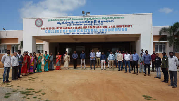 PJTSAU Recruitment: సంగారెడ్డి వ్యవసాయ ఇంజనీరింగ్ కాలేజీలో ఉద్యోగాలు.. ఇంటర్వ్యూ ద్వారా అభ్యర్థుల ఎంపిక..