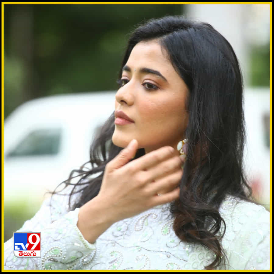 Ketika Sharma New Photos. Credit by:Ketika Sharma/Instagram