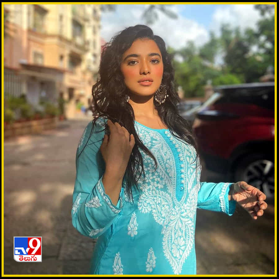 Ketika Sharma New Photos. Credit by:Ketika Sharma/Instagram