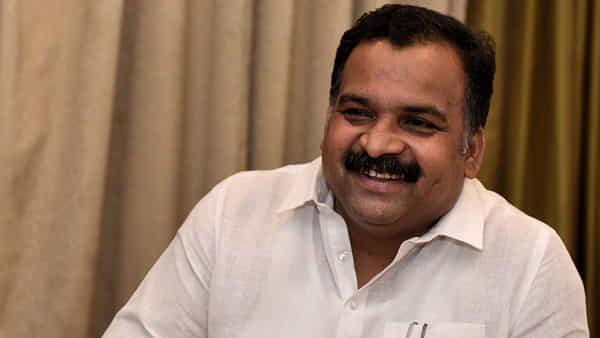 Telangana: మునుగోడు ఉప ఎన్నిక మాణిక్య ఠాగూర్ పుట్టి ముంచనుందా? ముందు నుయ్యి వెనుక గొయ్యిలా పరిస్థితి..!
