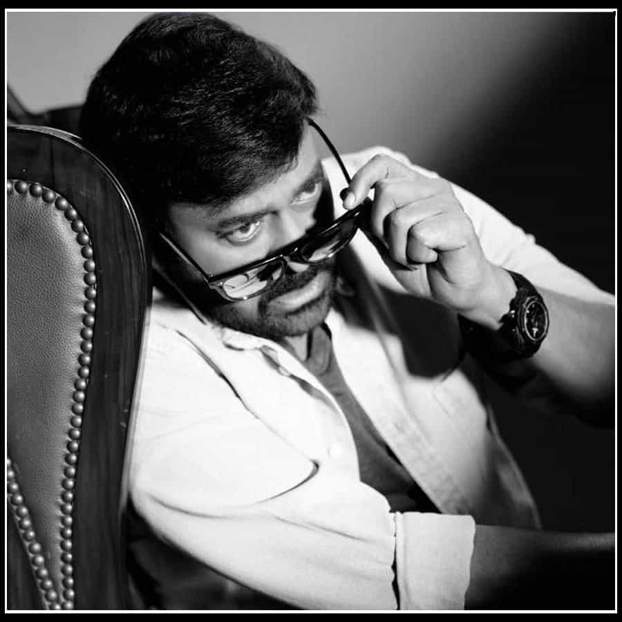 Megastar Chiranjeevi:  ఏజ్ లో న్యూ లుక్ తో  యంగ్ హీరోస్ తో పోటీ పడుతున్న మెగాస్టార్ 