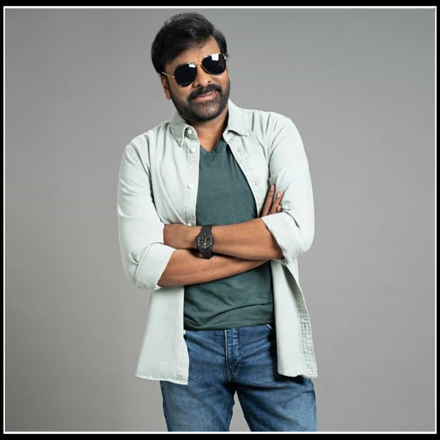 Megastar Chiranjeevi:  ఏజ్ లో న్యూ లుక్ తో  యంగ్ హీరోస్ తో పోటీ పడుతున్న మెగాస్టార్ 