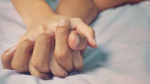 Palmistry: చేతి వేలి గోర్లు మీ లైంగిక సామర్థ్యాన్ని తెలియజేస్తాయి.. ఆసక్తికరమైన విశేషాలు మీకోసం..