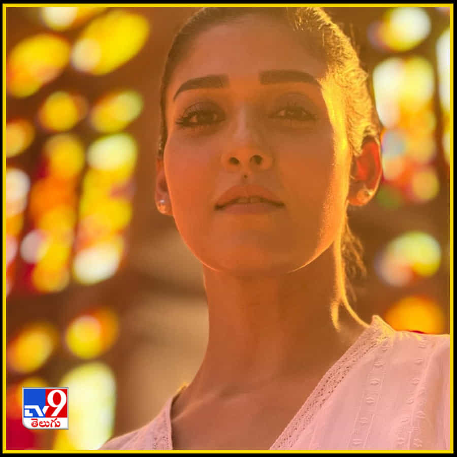 స్పెయిన్లో చక్కర్లు కొడుతున్న కొత్త జంట