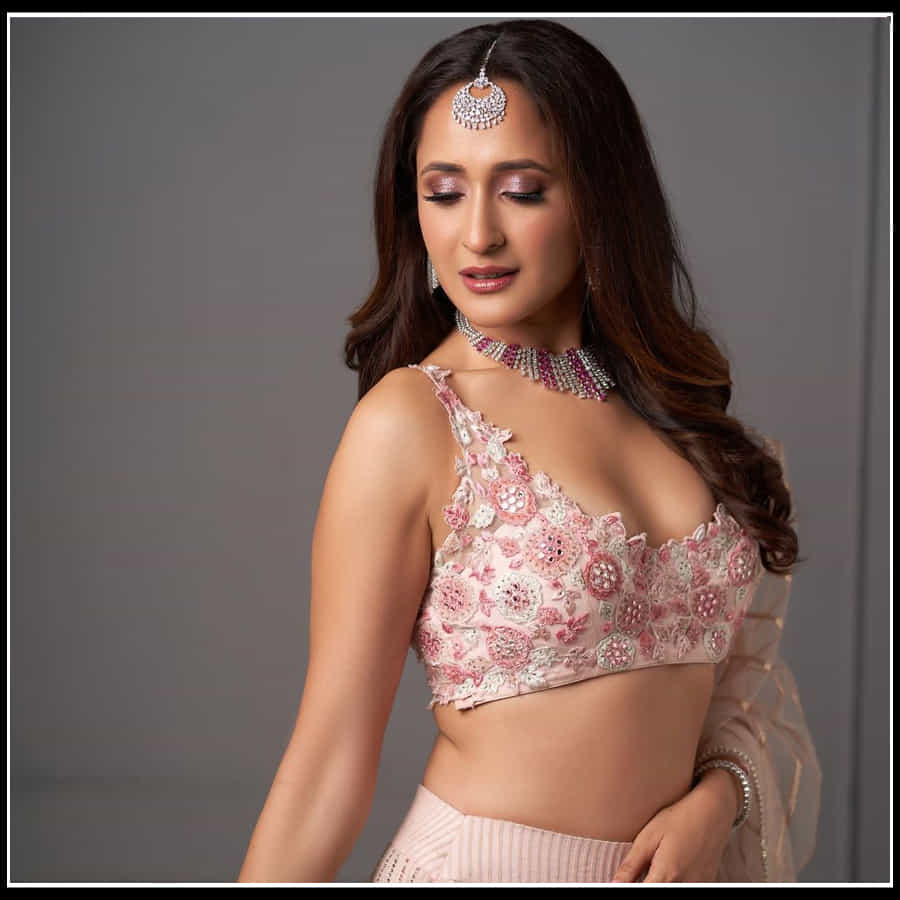 Pragya Jaiswal: వావ్ అనిపిస్తున్న వయ్యారి భామ ప్రగ్య