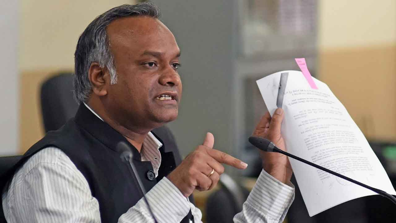 Priyank Kharge: ‘ఇది లంచం-మంచం ప్రభుత్వం’.. దుమారం రేపుతున్న కాంగ్రెస్ ముఖ్య నేత కామెంట్స్..