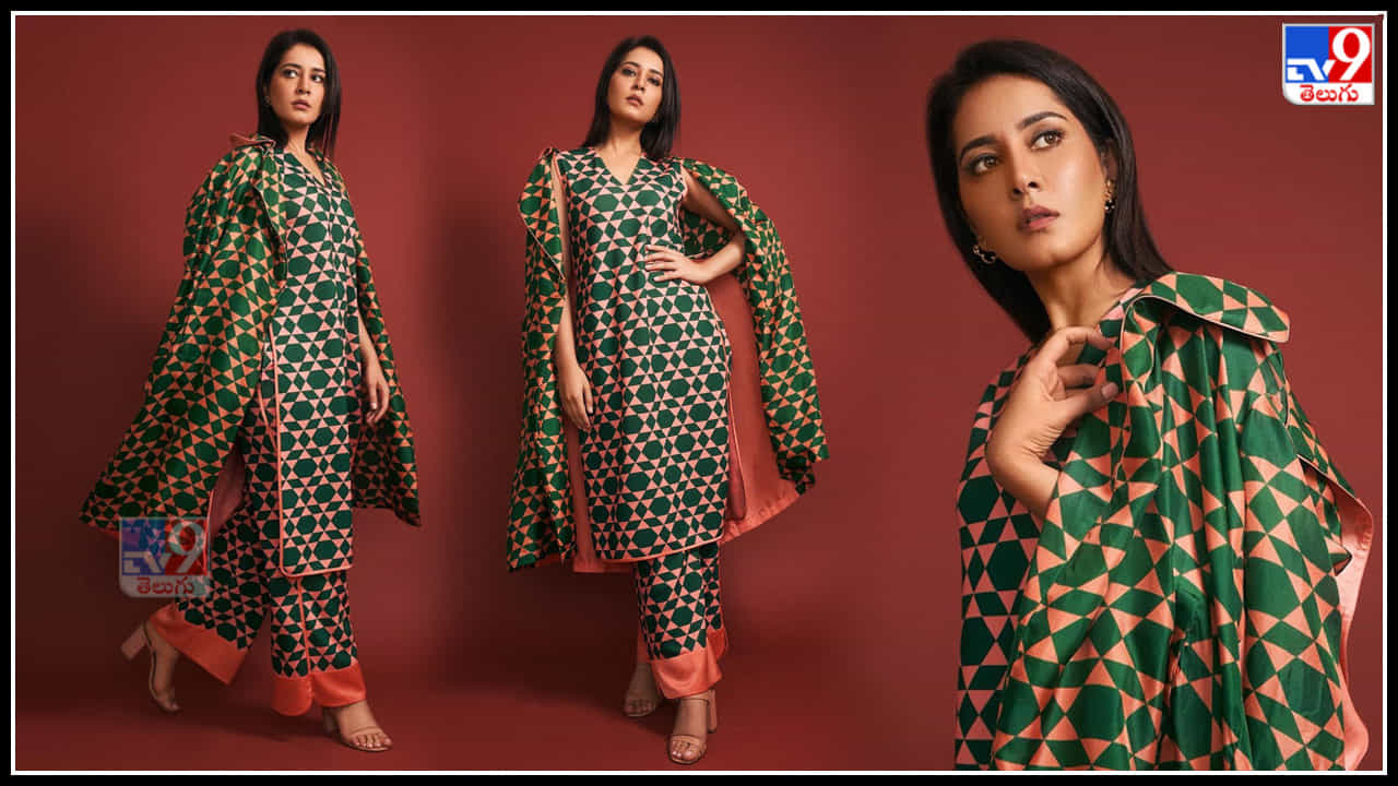 Raashi Khanna: కాళిదాసు రాసిన కావ్యంలా మెస్మరైజ్ చేస్తున్న నెమలికళ్ళ రాశి ఖన్నా..