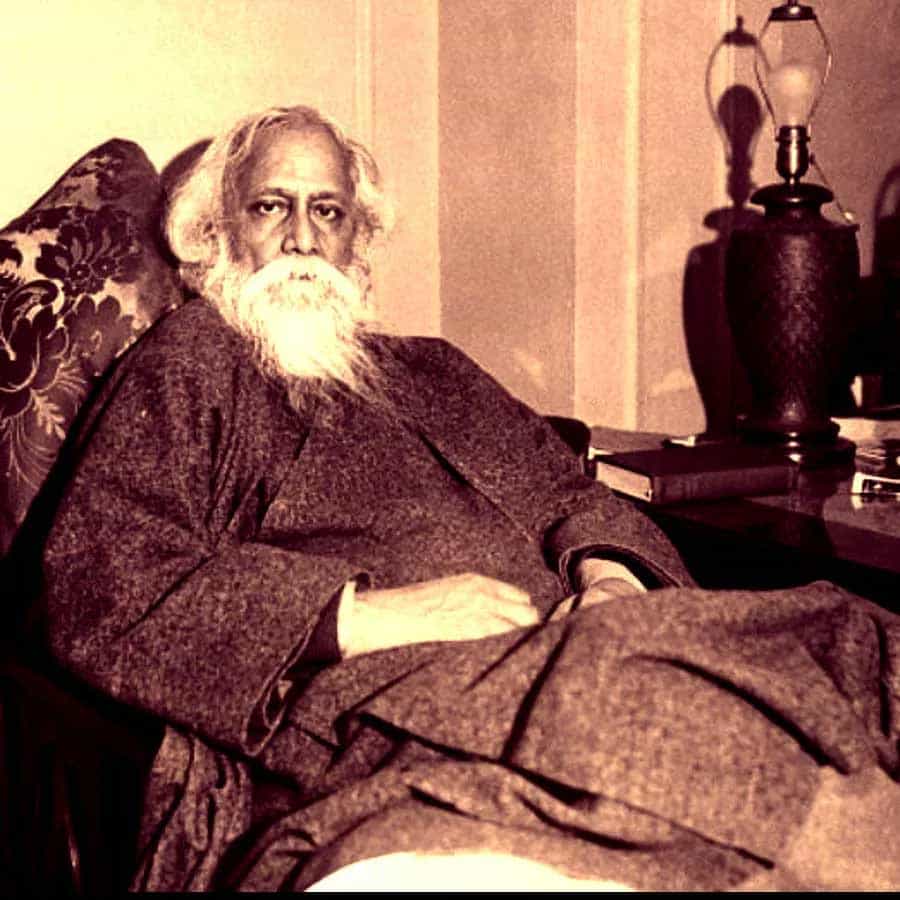 భారత జాతీయ గీతం - జన గణ మన, రవీంద్రనాథ్ ఠాగూర్ రచించారు. బ్రిటీష్ రాజ్‌లో జార్జ్ V ప్రశంసలతో జాతీయ గీతాన్ని కంపోజ్ చేశారానే ఆరోపణలు కూడా ఉన్నాయి, అయితే రవీంద్రనాథ్ మనదేశానికి మాత్రమే కాదు.. మరో రెండు పొరుగు దేశాల జాతీయ గీతాలకు సహకరించారని తెలుసా..