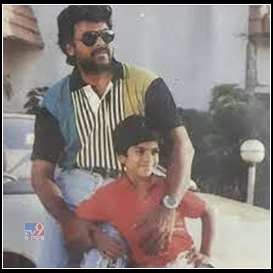 Ram Charan and Chiranjeevi Rare: మెగాస్టార్‏తో రామ్ చరణ్ చిన్ననాటి జ్ఞాపకాలు.. రామ్ చరణ్ చిరంజీవి అరుదైన ఫొటోస్ 