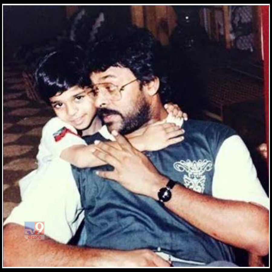 Ram Charan and Chiranjeevi Rare: మెగాస్టార్‏తో రామ్ చరణ్ చిన్ననాటి జ్ఞాపకాలు.. రామ్ చరణ్ చిరంజీవి అరుదైన ఫొటోస్ 