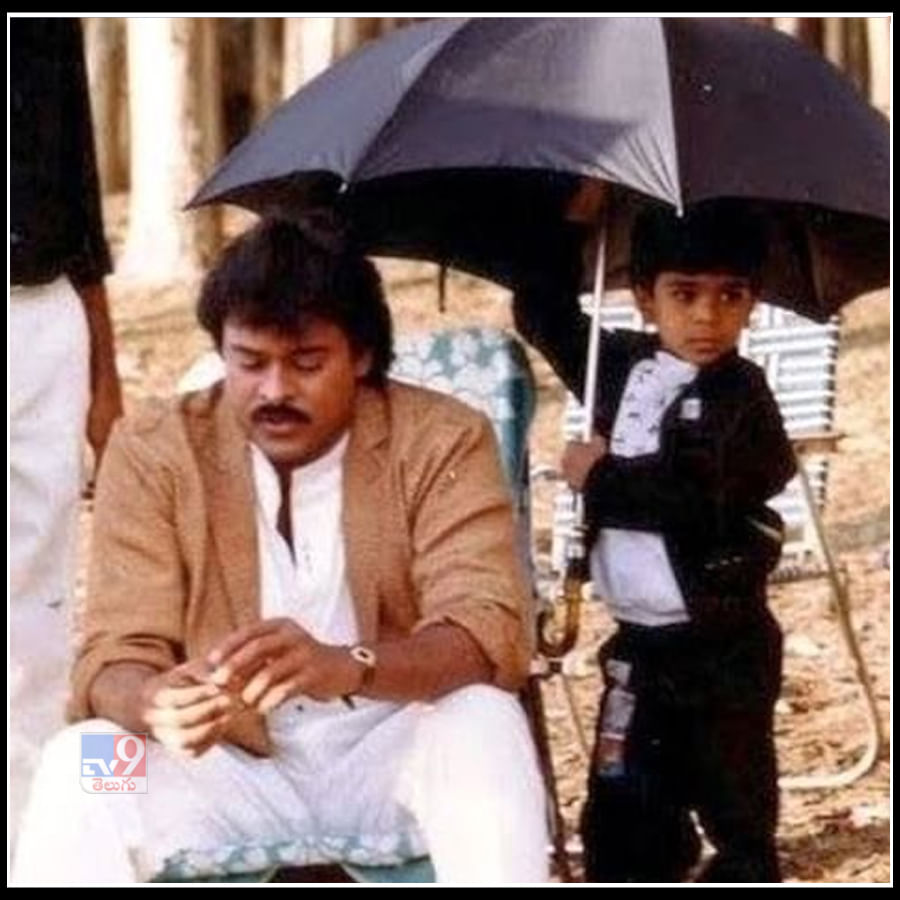 Ram Charan and Chiranjeevi Rare: మెగాస్టార్‏తో రామ్ చరణ్ చిన్ననాటి జ్ఞాపకాలు.. రామ్ చరణ్ చిరంజీవి అరుదైన ఫొటోస్ 