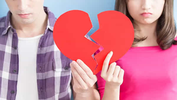 Relationship Tips: బంధం మరింత బలపడాలని.. ఈ తప్పులు చేస్తే.. మిమ్మల్ని మీరు కోల్పోవడమే కాదు.. భాగస్వామి కూడా విసుగే..