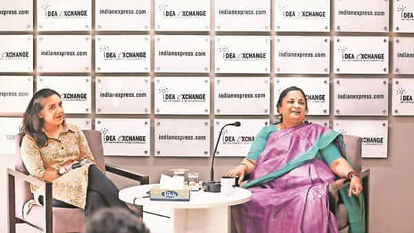 హిందూ దేవుళ్లు, దేవతలు బ్రాహ్మణులు కారు.. JNU వీసీ వివాదాస్పద వ్యాఖ్యలు
