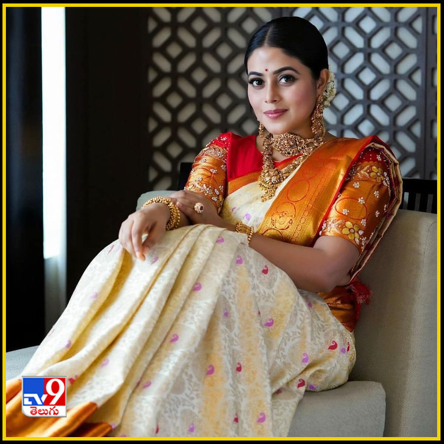 Shamna Kasim New Photos. Credit by:Shamna Kasim/Instagram | TV9 Telugu