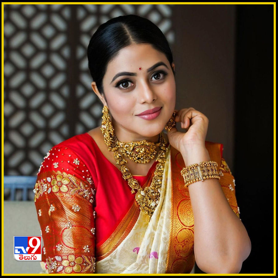 Shamna Kasim New Photos. Credit by:Shamna Kasim/Instagram | TV9 Telugu