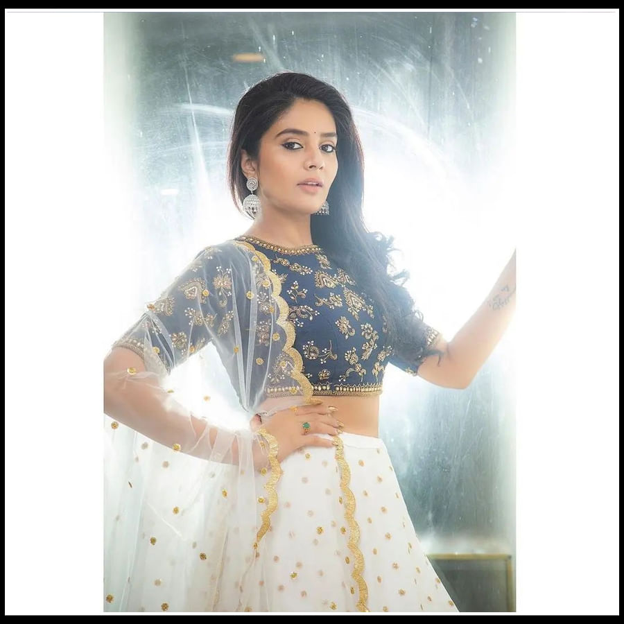 Sreemukhi: మాస్ కా బాప్ బుల్లితెర రాములమ్మ.. లుక్స్‏తో చంపేస్తోన్న శ్రీముఖి...