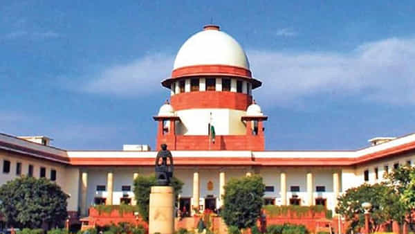 PMLA Act: మనీలాండరింగ్ చట్టంపై తీర్పును పునఃసమీక్షించాలని సుప్రీంకోర్టులో పిటిషన్.. నేడు విచారణ..