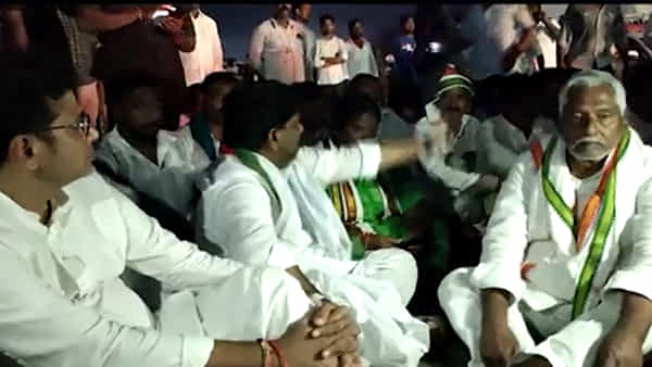 T Congress: అడుగడుగునా అడ్డంకులు.. దుమ్ముగూడెం ముంపు ప్రాంతాల్లోకి సీఎల్పీ నేతలకు నో ఎంట్రీ..