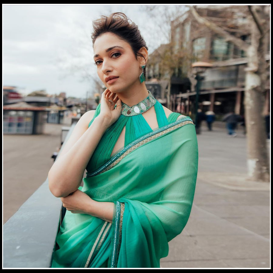 Tamannaah: విదేశీ రోడ్ల మీద చిందులేస్తున్న మిల్క్ బ్యూటీ తమన్నా ఫొటోస్..