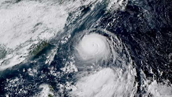 Super Typhoons 2022: జపాన్వైపు దూసుకొస్తున్న ‘హినమ్నర్’ టైఫూన్ తుపాను.. హెచ్చరికలు జారీ చేసిన వాతావరణ కేంద్రం..
