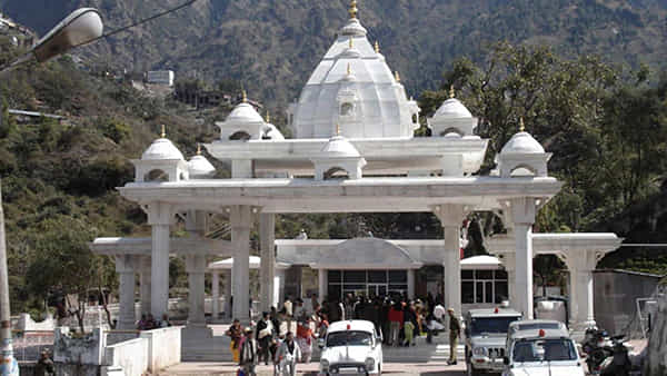 Vaishno Devi: వైష్ణోదేవి యాత్రకు వెళ్తున్నారా.. మీ కోసం ఈ ప్రత్యేక వెసులుబాటు.. ఆ రూట్ లో ప్రయోగాత్మక అమలు
