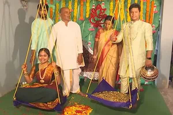 Rakhi Festival 2022: చిన్నప్పటి నుంచి దాచుకున్న డబ్బుతో రాఖి కట్టిన అక్కకు తులాభారం..